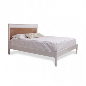 cama avignon com palha